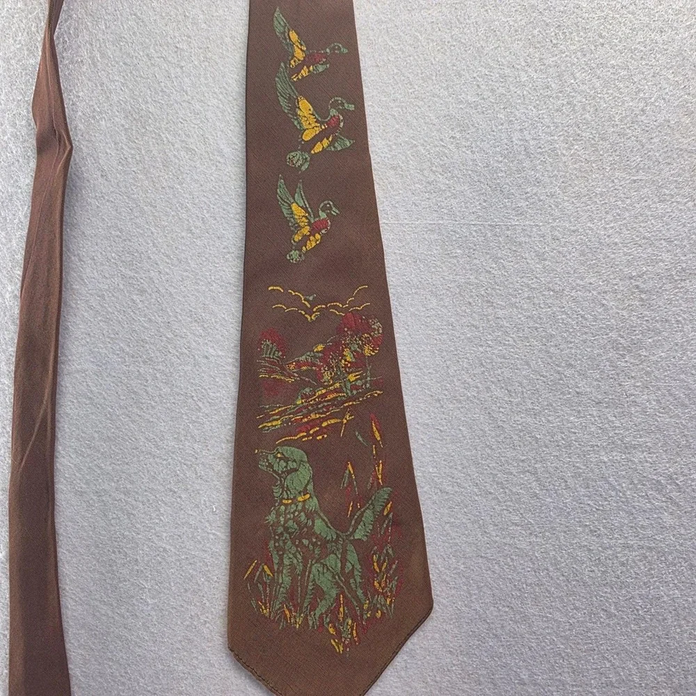 Vintage‎ Arco Brown Hunting Dog Duck Print Silk Necktie Men's Fashion Accessory